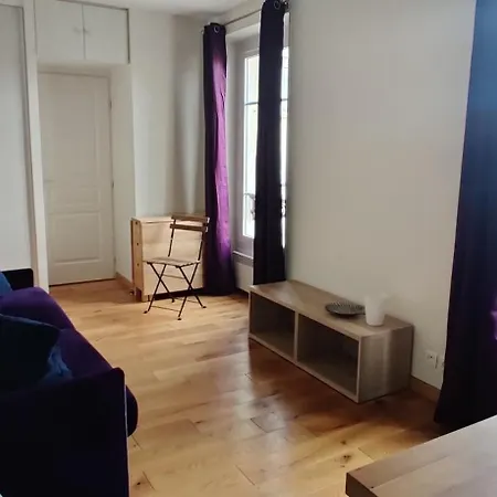 Charmant Studio Апартаменты *